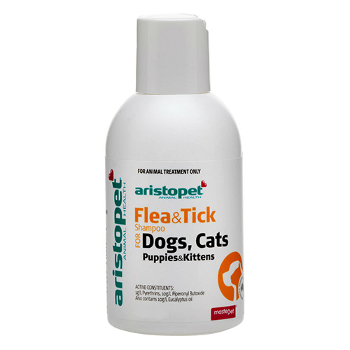 Aristopet Flea and Tick Shampoo for Dogs